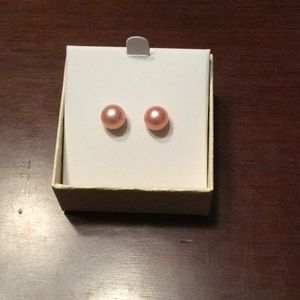 Cultured Button Pearl Studs